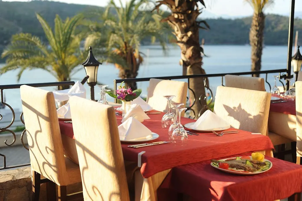 Hotel Villa Daffodil Fethiye 3*,